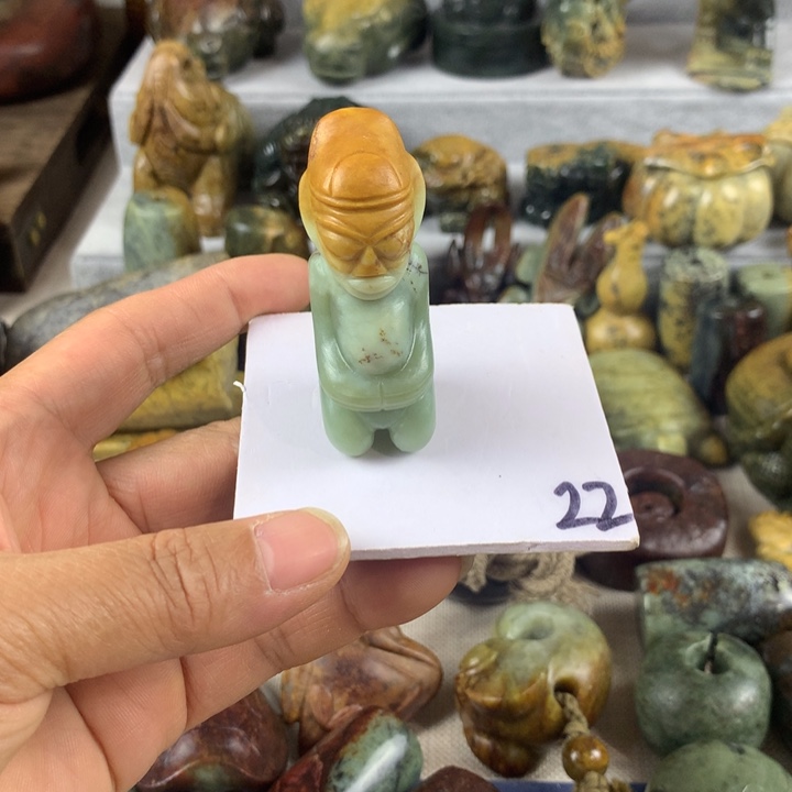 ～***～岫岩河磨玉（透闪石质玉）未镶嵌珠宝奇石