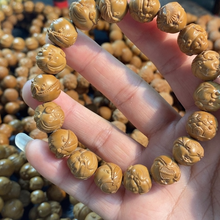 猴头核桃吊坠财迷13