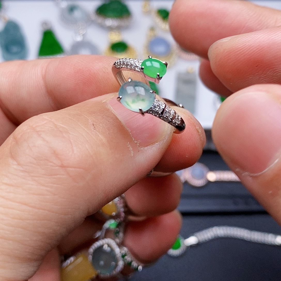 翡翠戒指银S925镶嵌扎****妹戒指