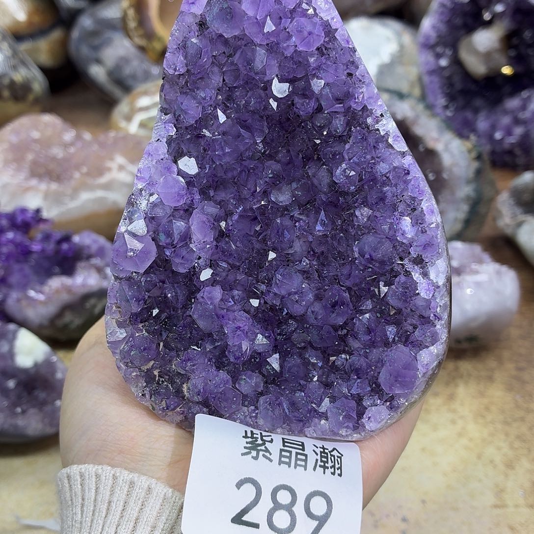 水晶大型摆件（非配饰）未镶嵌