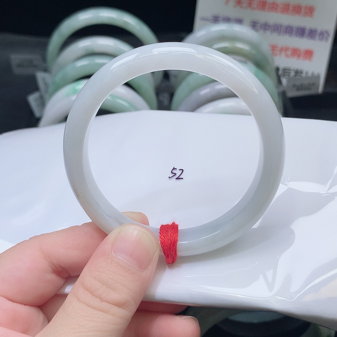 翡翠未镶嵌手镯357