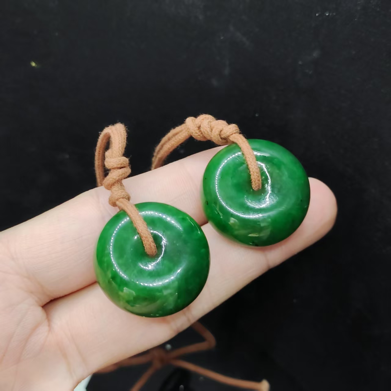 【老三珠宝】和田玉平安扣吊坠赠绳子LW1【多样性发其一】约25-11mm