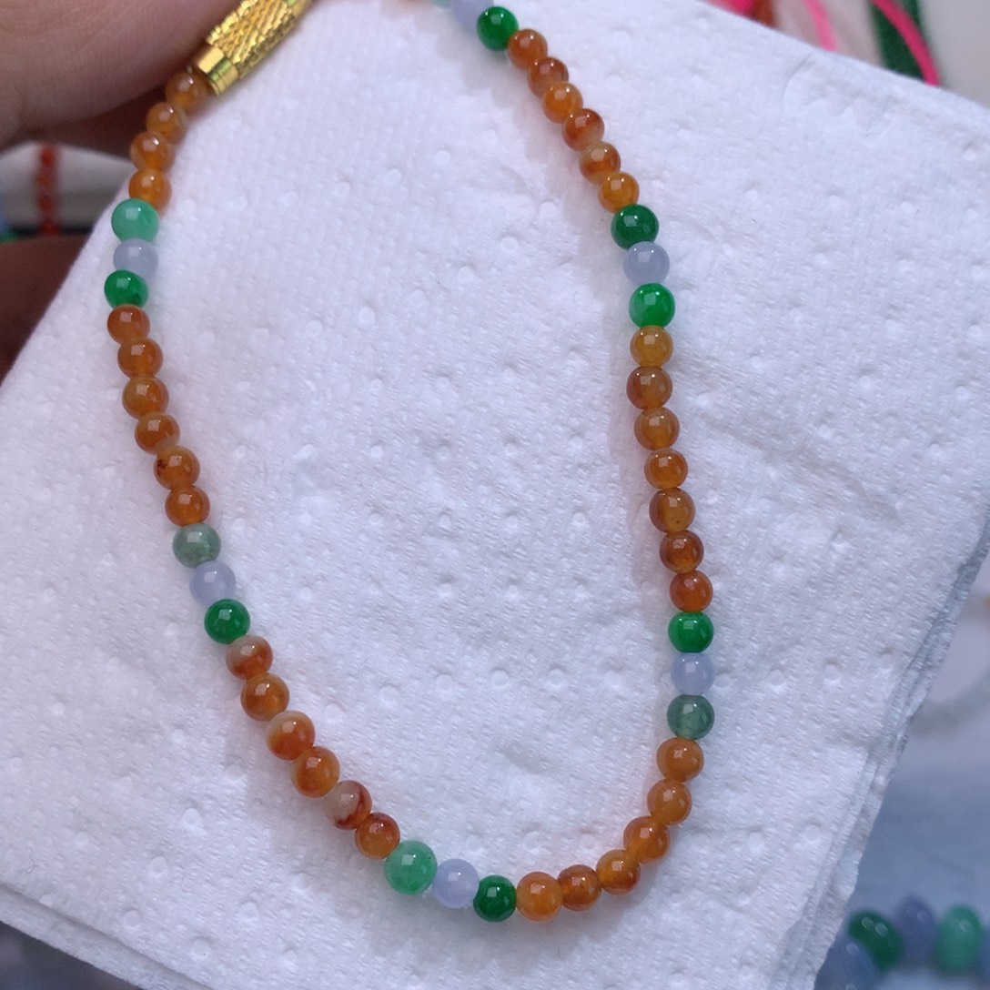 翡翠散珠翡翠珠子鲜色冰红