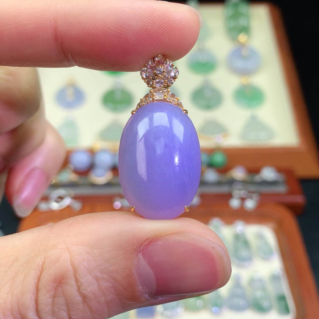 翡翠颈饰18K金镶嵌天然a货翡翠吊坠