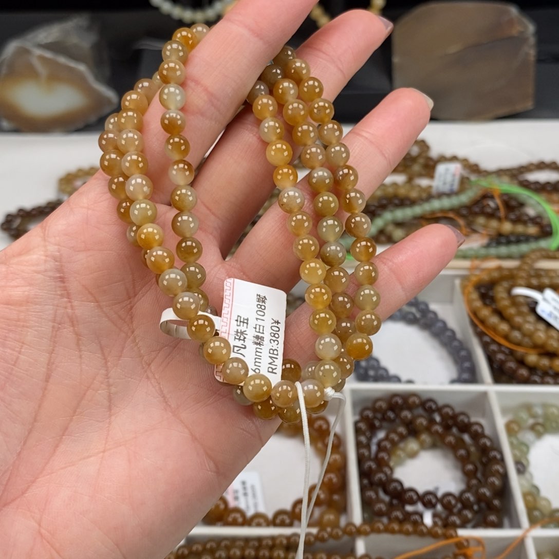 和田玉（糖玉）手串未镶嵌