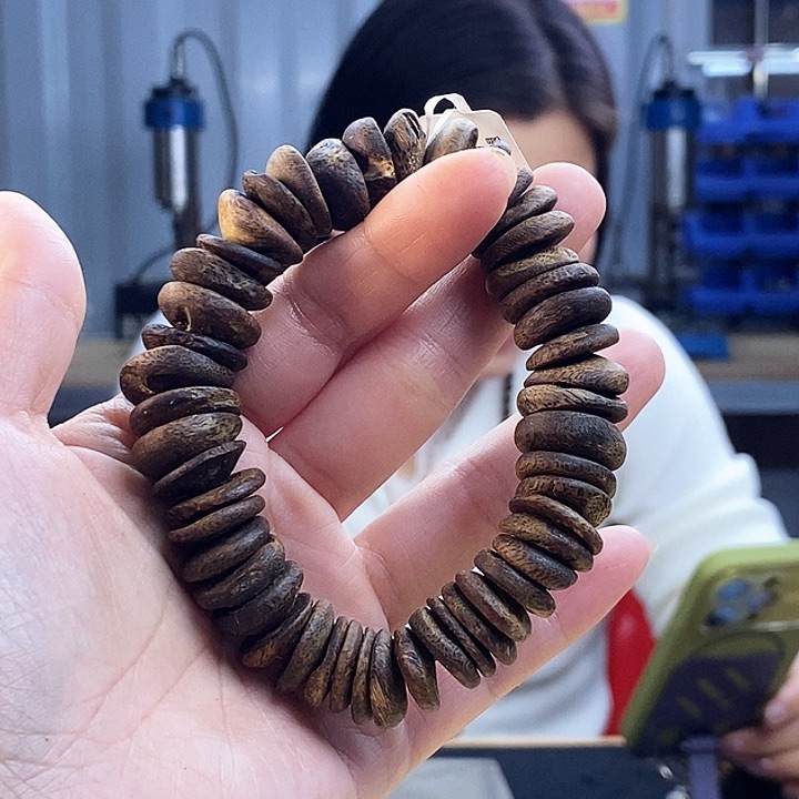 沉香沉香碎屑用***9树丁沉水单圈1.5/30克多样性发一