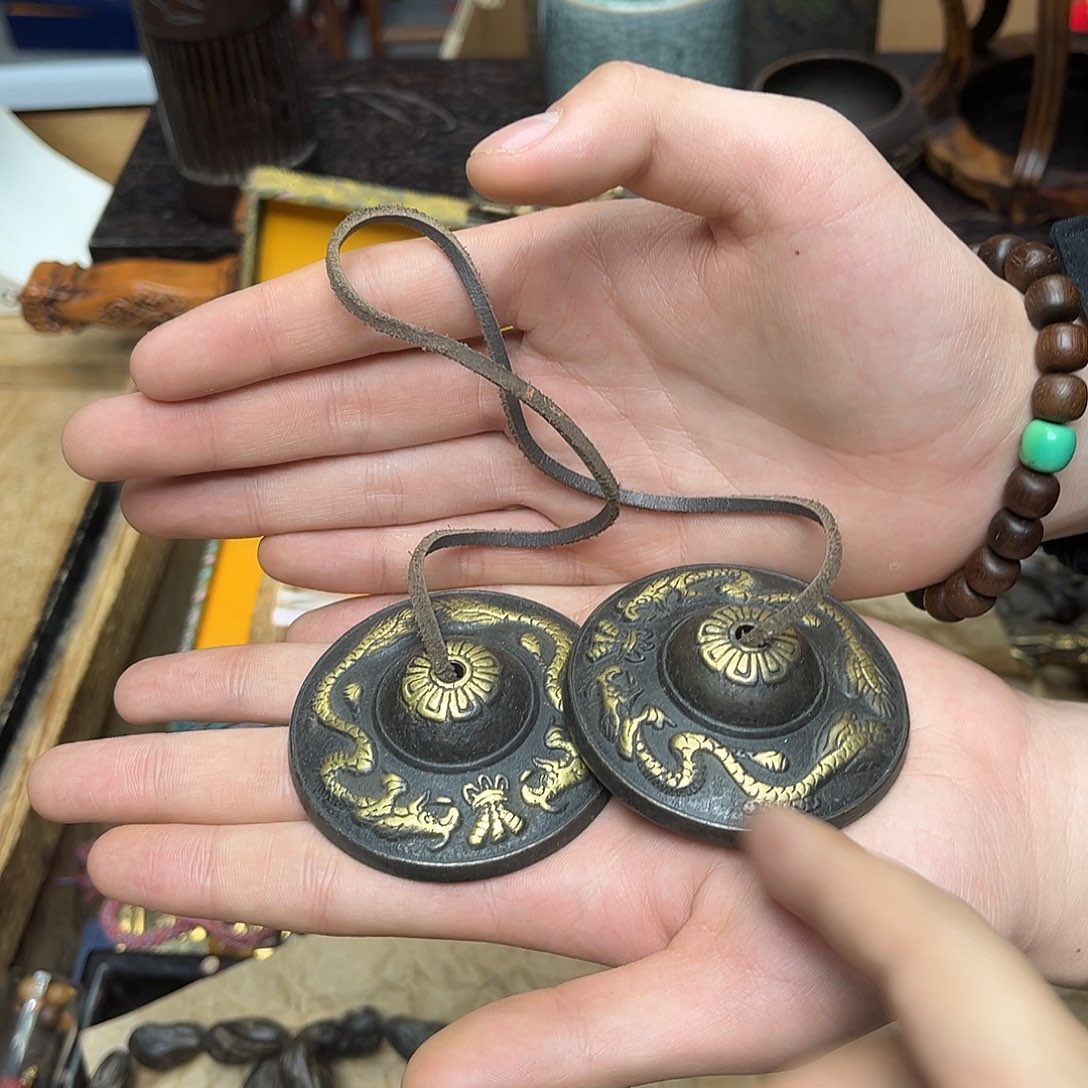 大叶紫檀（黑酸枝木类）