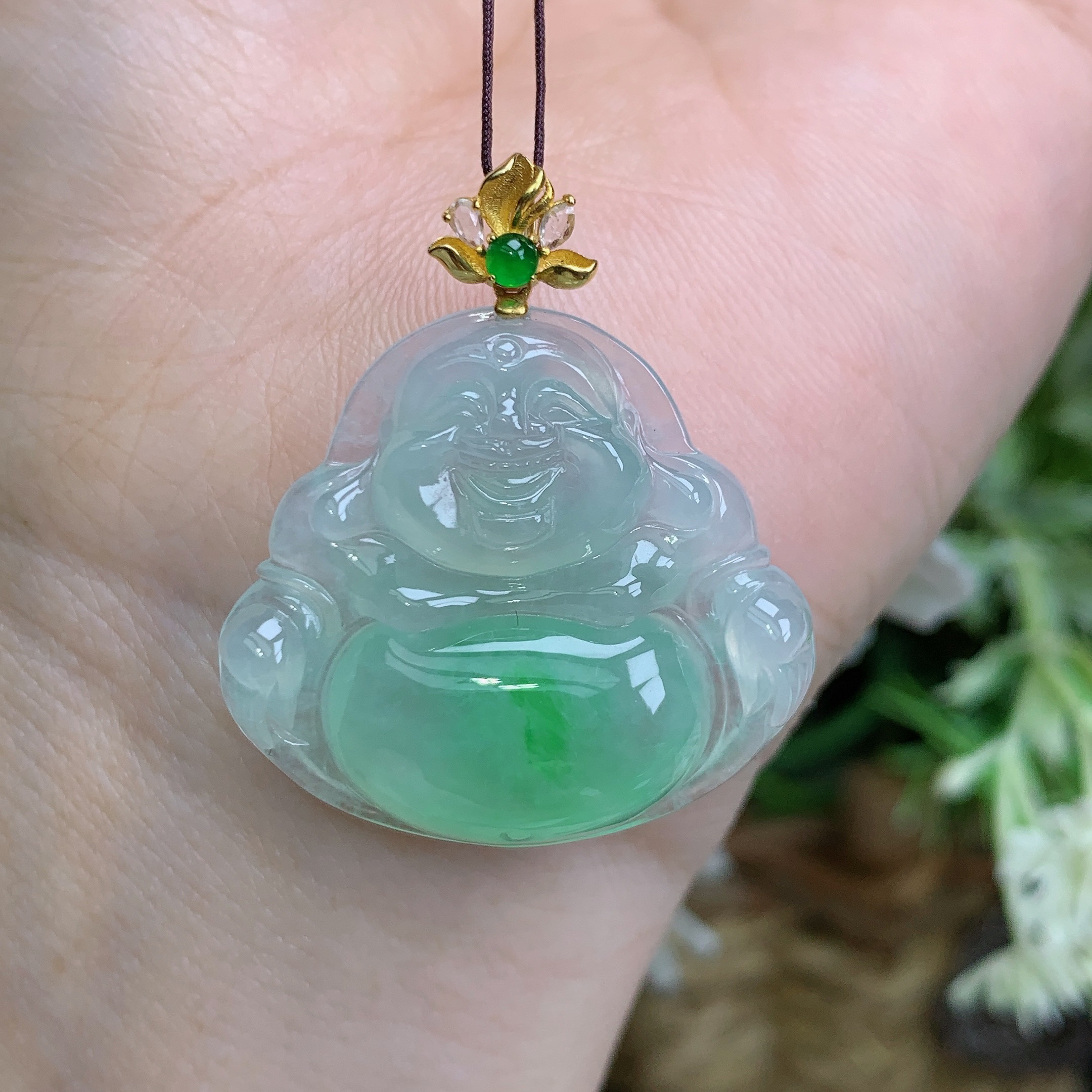 缅甸天然翡翠A货18k冰种起胶飘阳绿佛公吊坠凯尺寸26/28.9/6.2mm