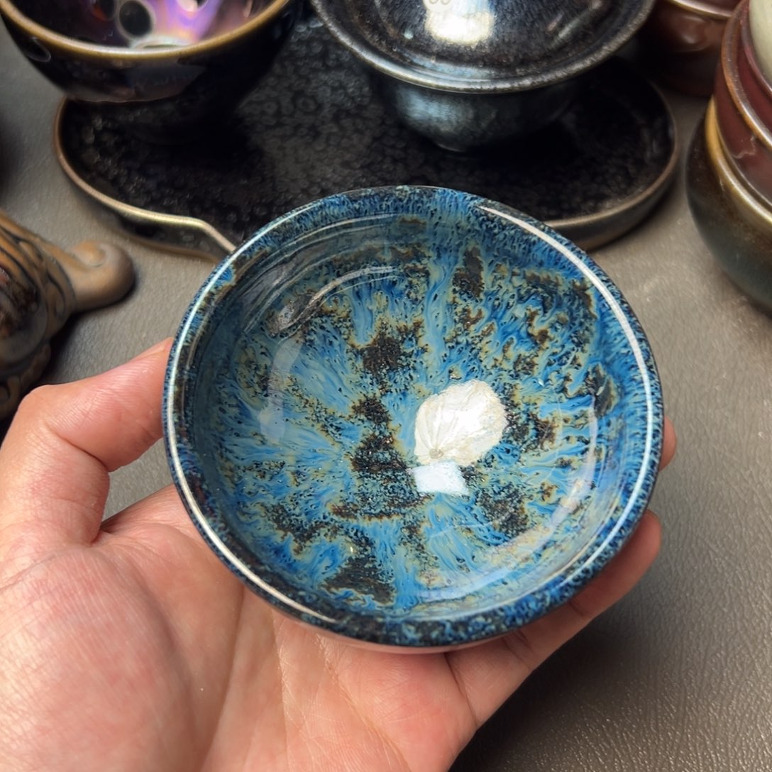 茶盏我们是有很多共同爱好啊哈哈