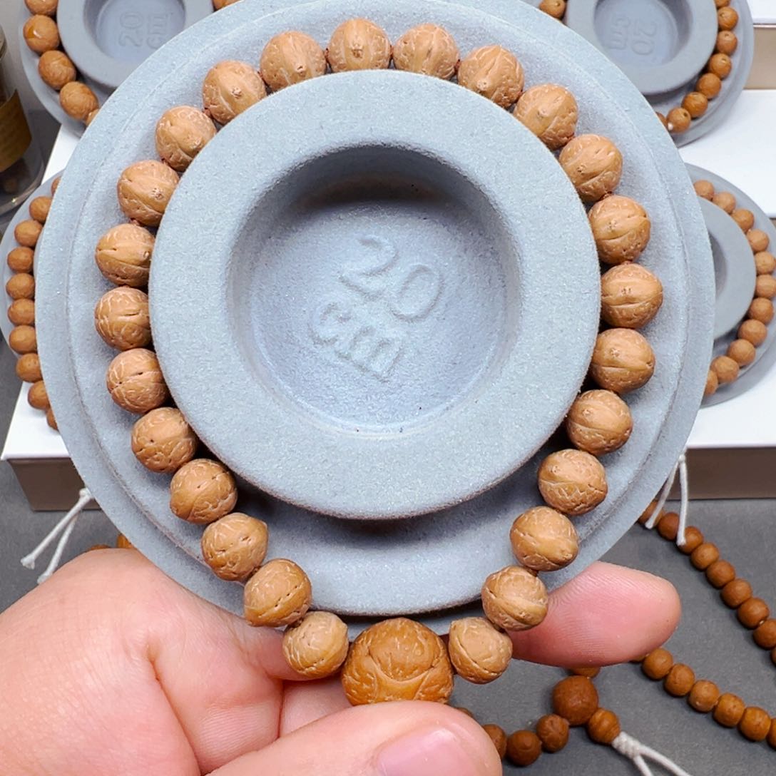 凤眼菩提手串9.6-10实心