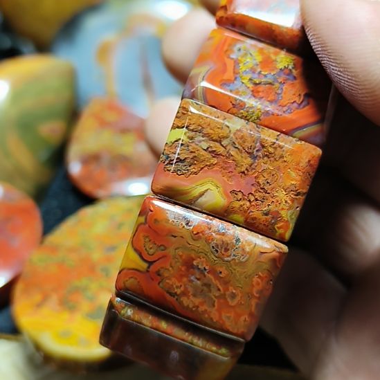 未***.玛瑙/玉髓合金颈饰