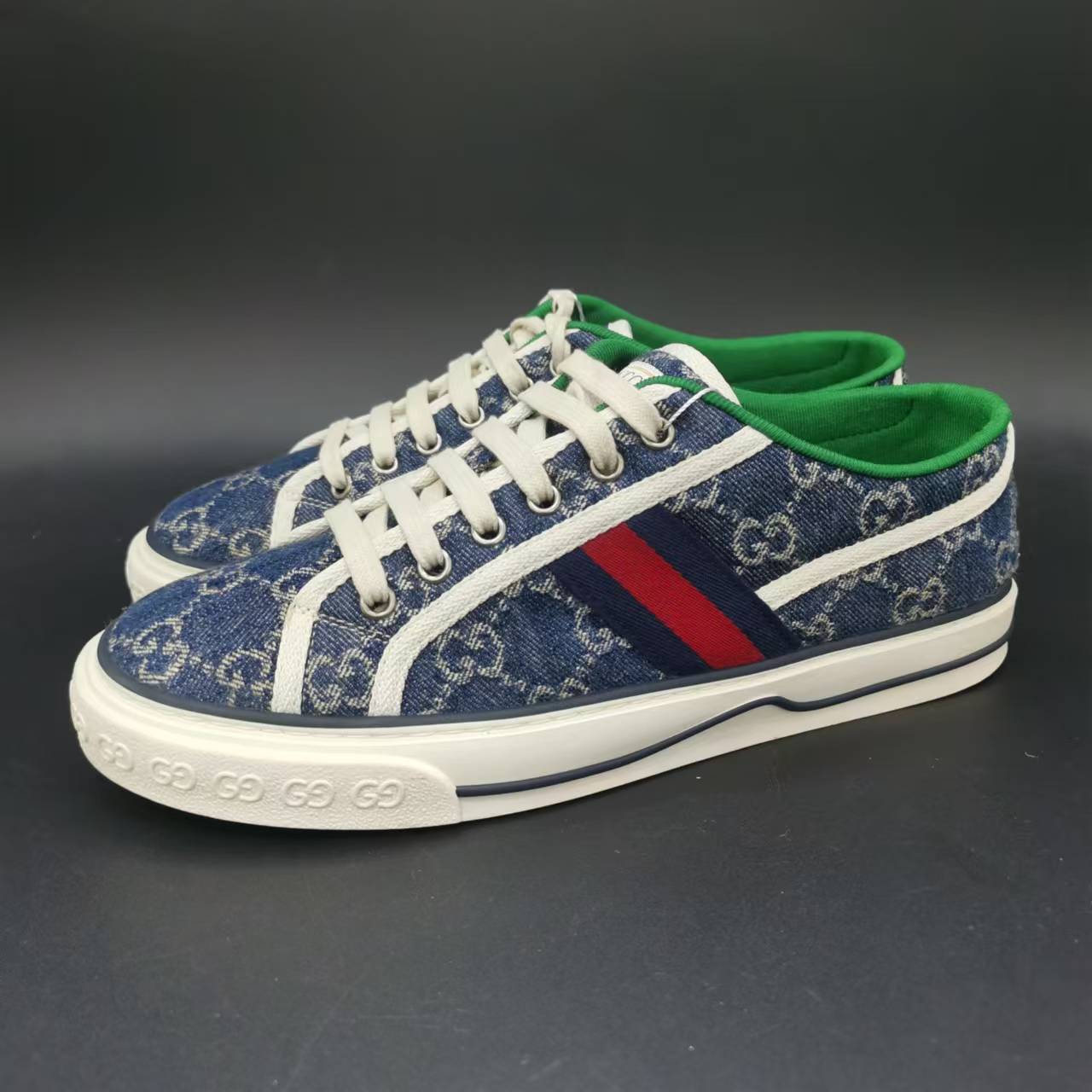 95新 GUCCI/古驰 男士蓝牛仔老花时尚1977板鞋 40.5码 wy025