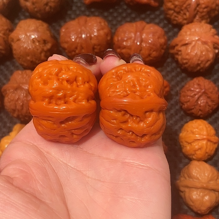 小***马吊坠文玩核桃元宝40.3