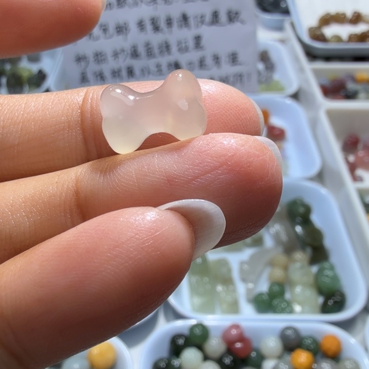 未镶嵌和田玉珠宝半成品