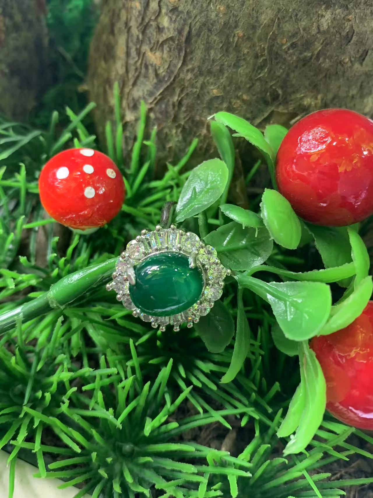 天然满绿冰透大戒指