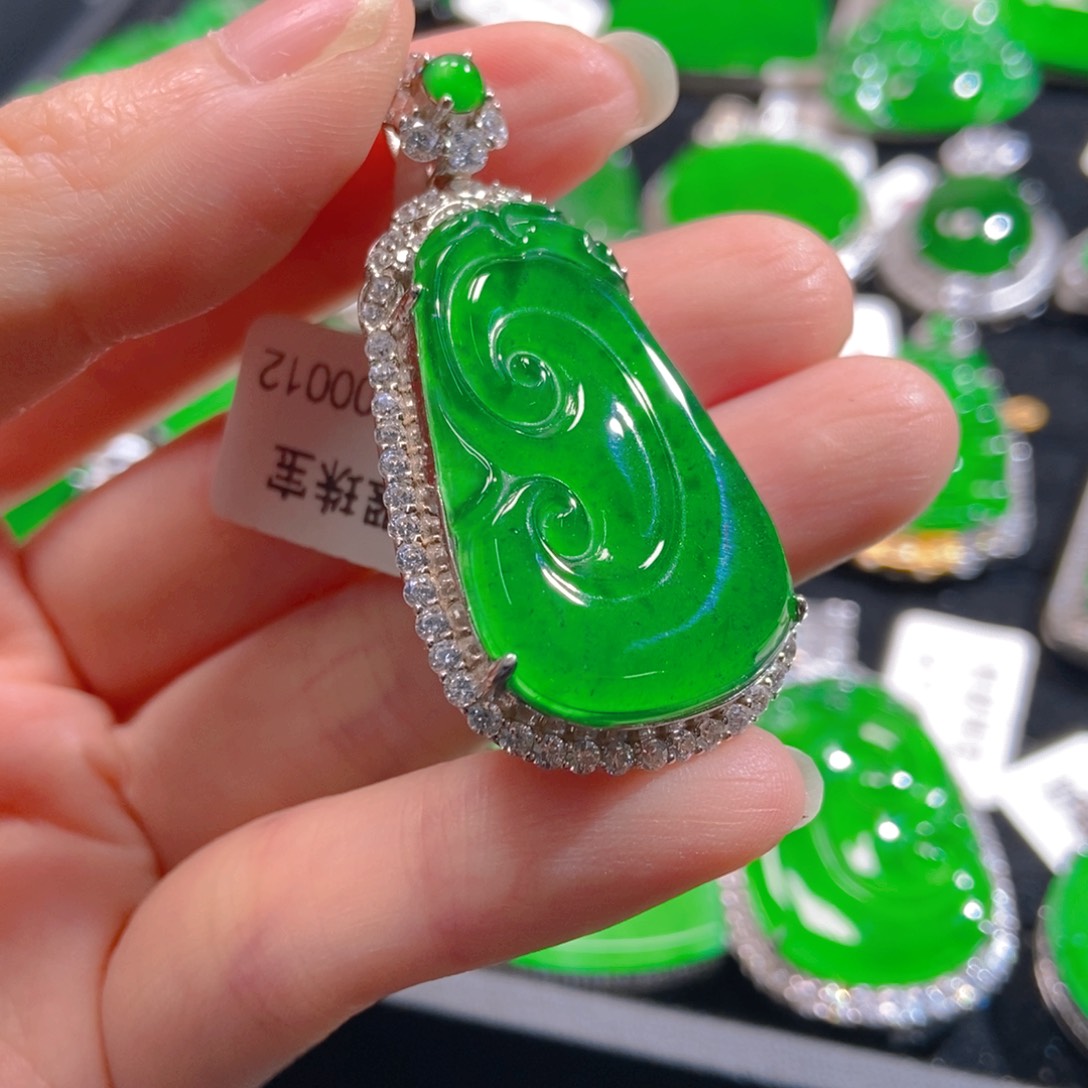 翡翠吊坠(不含链)银S925镶嵌