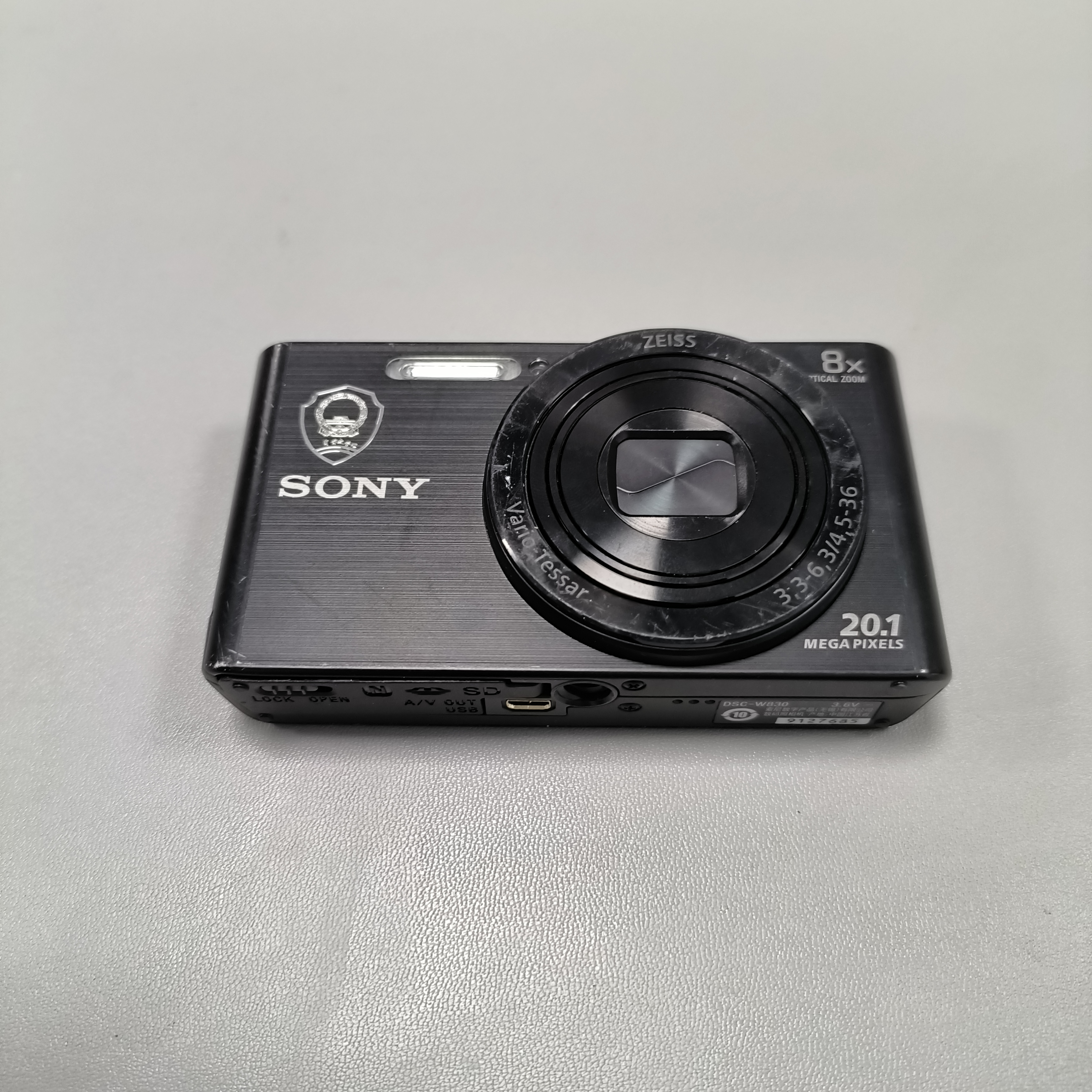 9新 Sony/索尼 DSC-W830 相机 2010w高像素 8倍小长焦
