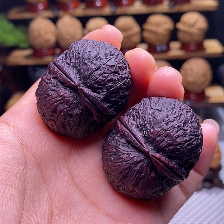 文玩核桃吊坠花**忧泰伦元宝99