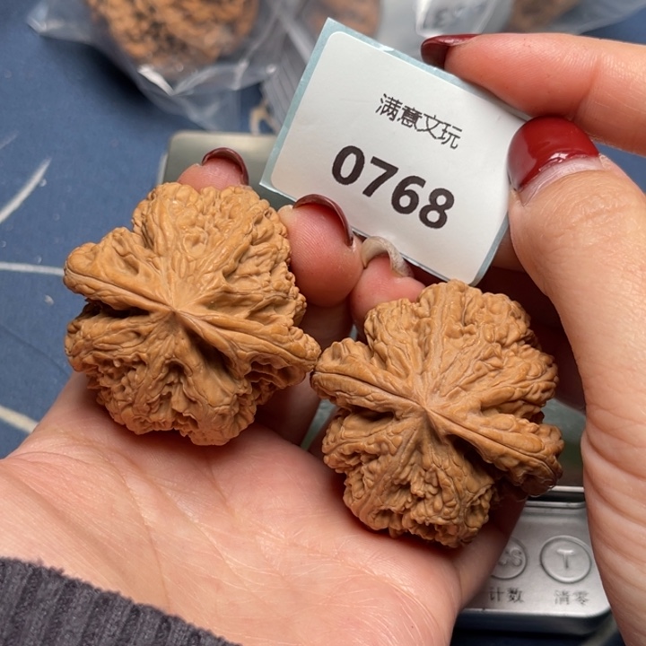 文玩核桃把件粗筋45.0768