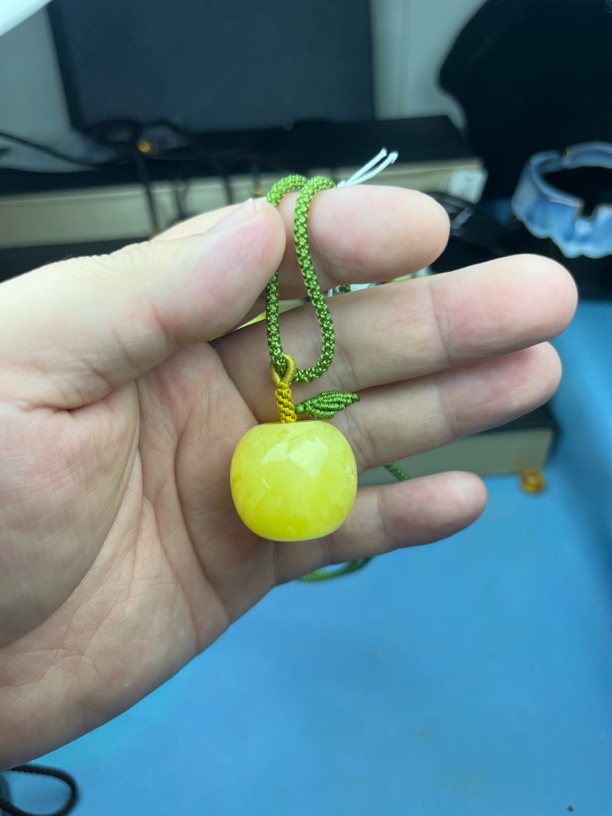 琥珀蜜蜡原石定制苹果珠