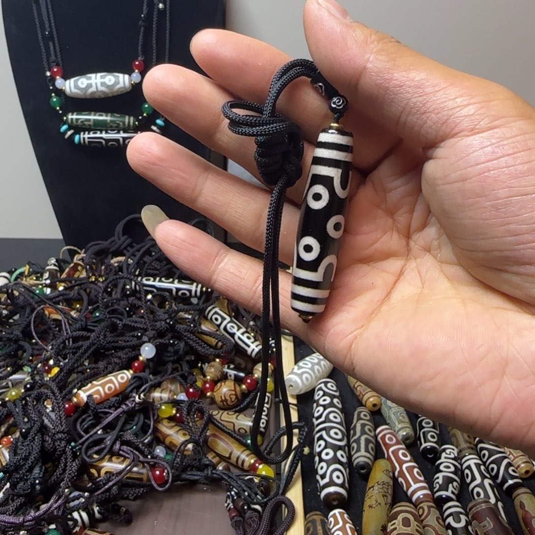 玛瑙/玉髓合金颈饰