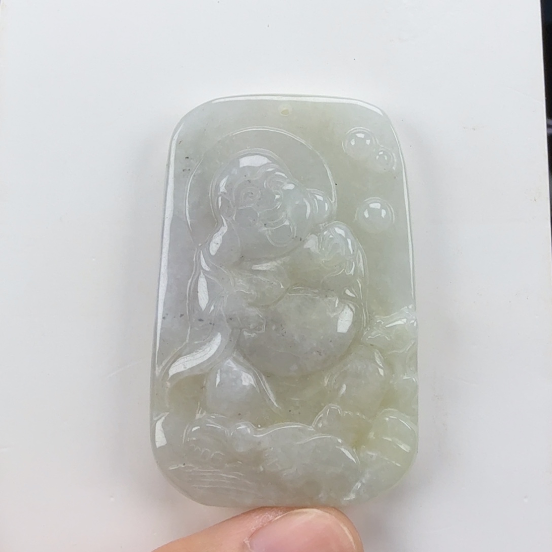 翡翠挂件未镶嵌翡翠