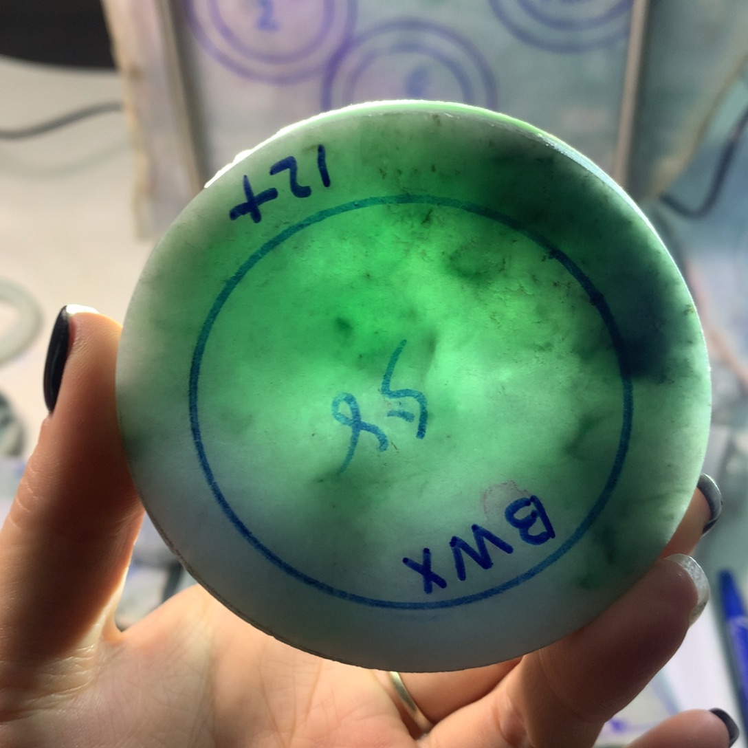 定制翡翠未镶嵌翡翠手镯