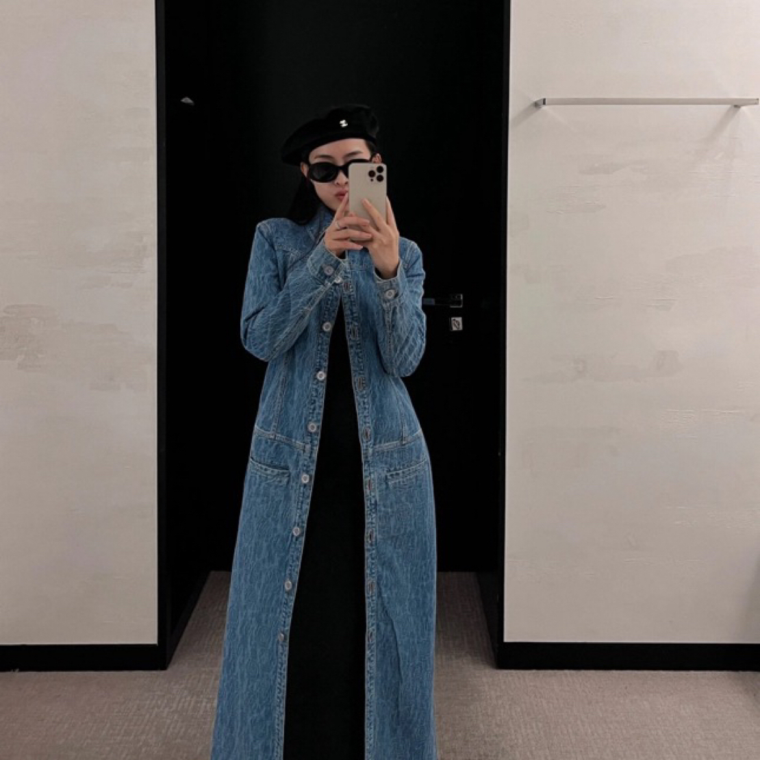 未使用 Chanel/香奈儿 D500136/23P满印山茶花牛仔长款外套/34码