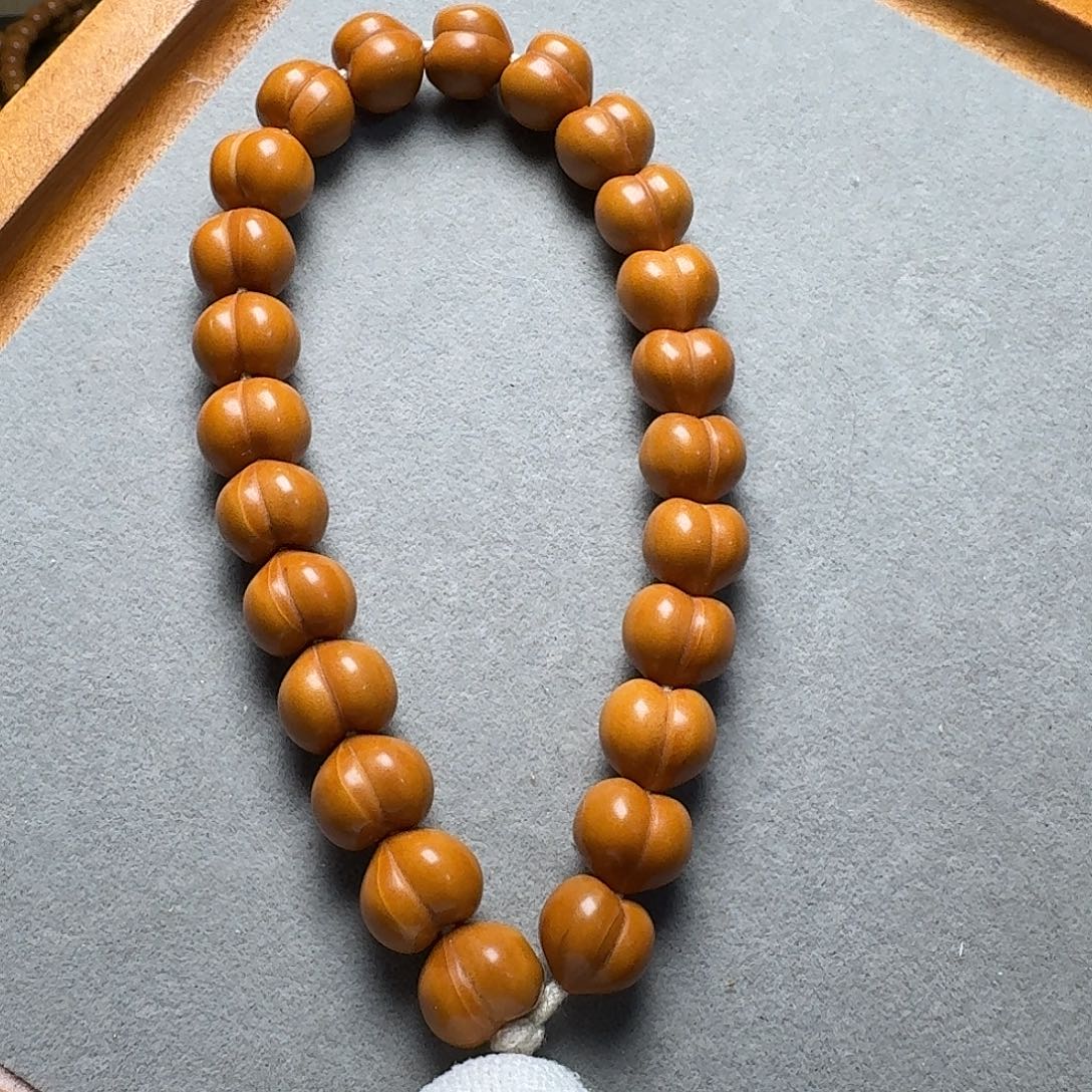 猴头核桃手串小尺寸屁桃油线款