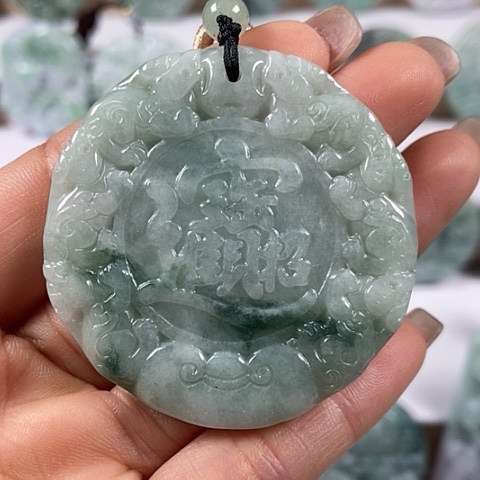 翡翠颈饰未镶嵌貔貅招财进宝福利