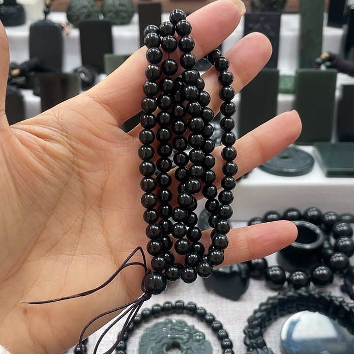 【闪购商品】颈饰未镶嵌和田玉（青玉）生****且