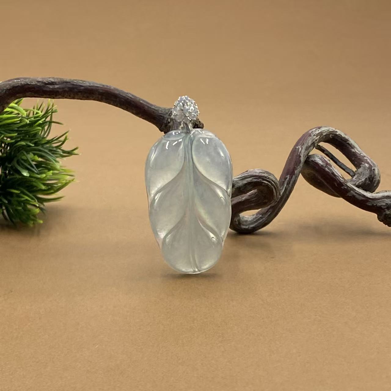 【非遗珍宝】冰晴底叶子吊坠 约38*23*5mm（多样性发其一）