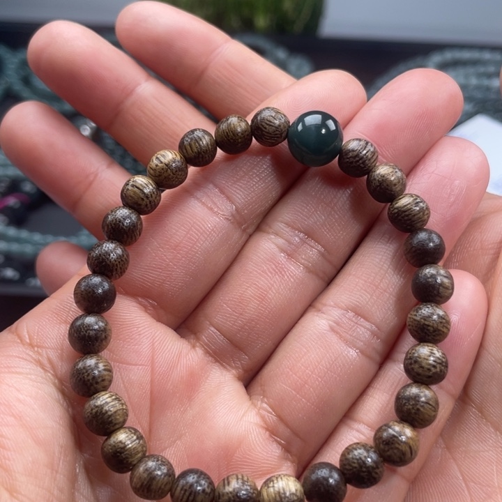 翡翠未镶嵌手链多样性发货