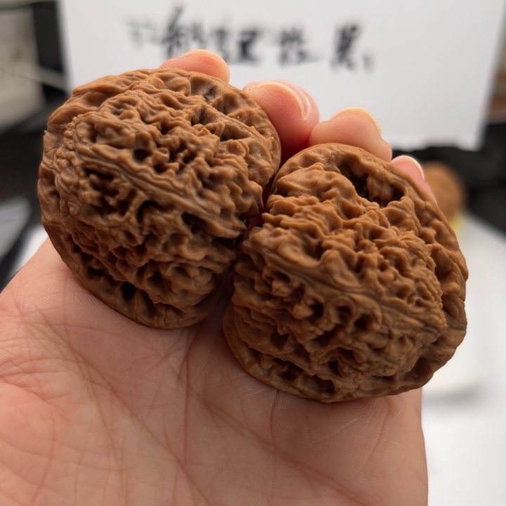 文玩核桃吊坠南疆41