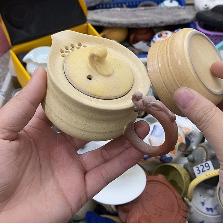 陶瓷艺术品及陶瓷制品