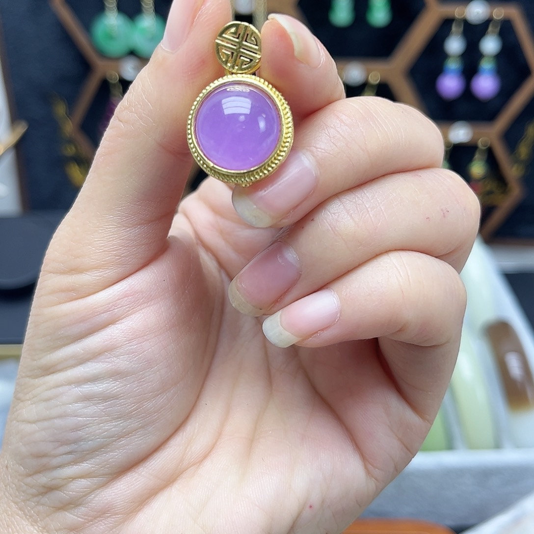 翡翠未镶嵌耳饰紫色