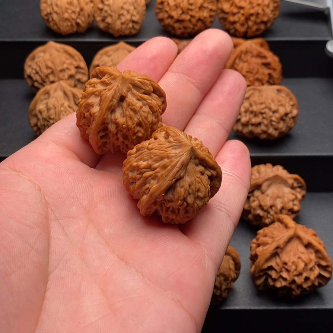 那***年吊坠文玩核桃36御龙