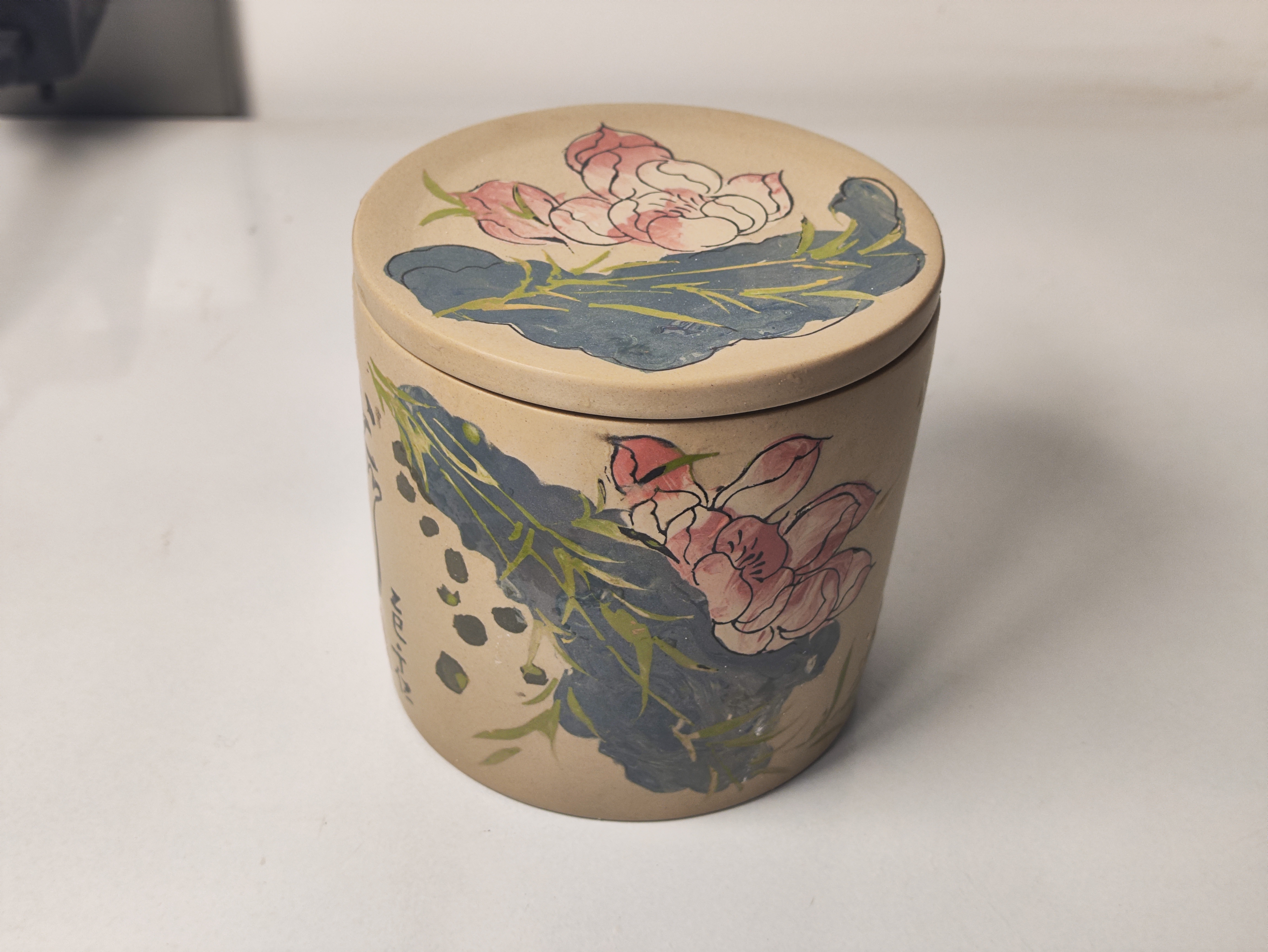 建水紫陶纯手工刻填小茶叶罐