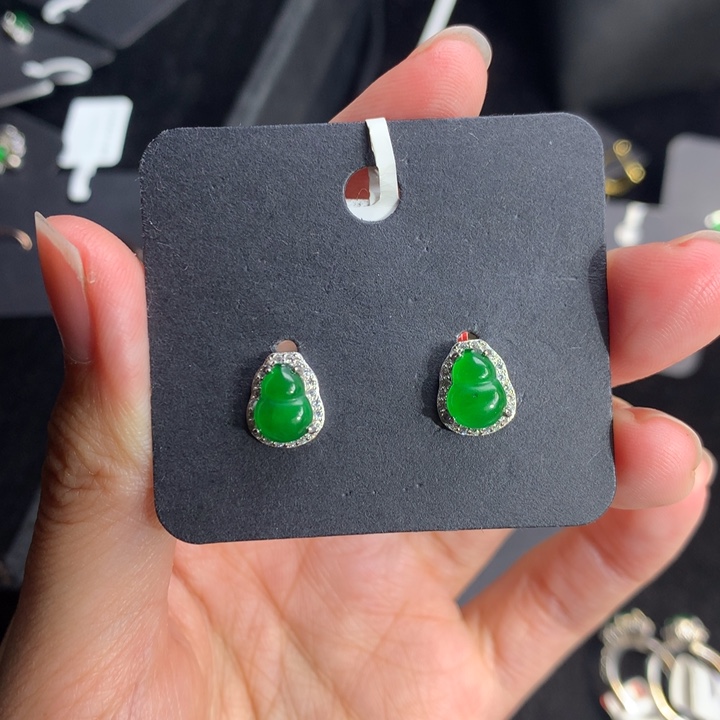 【闪购商品】翡翠耳饰银S925镶嵌天然翡翠