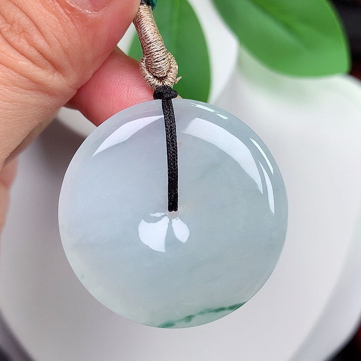 颈饰未镶嵌翡翠平安扣 35.7x5.8mm