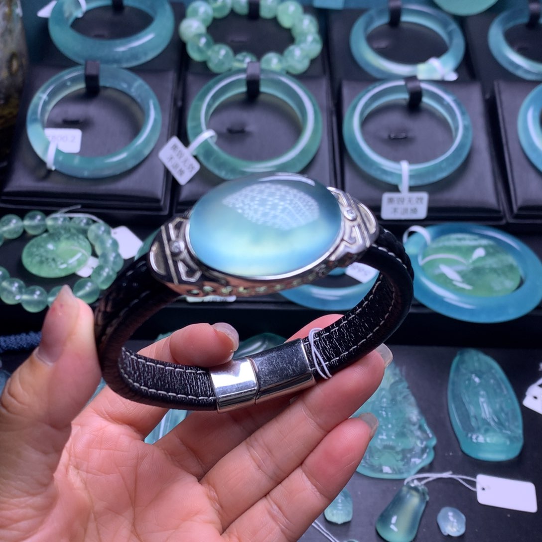 蛇纹石玉银S925镶嵌手牌