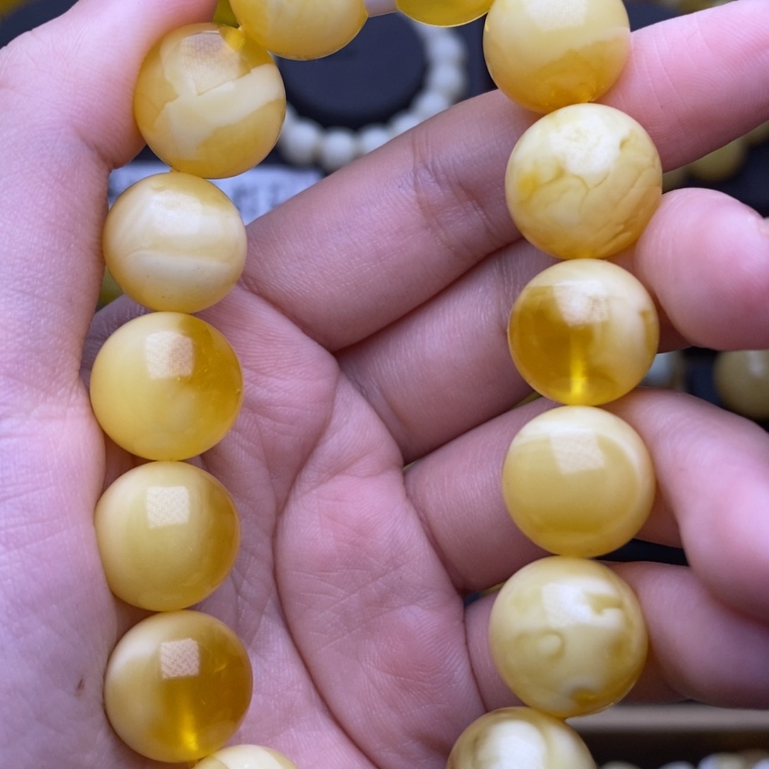 琥珀裸石未镶嵌161号