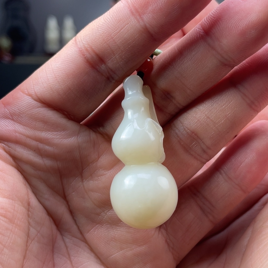 未镶嵌和田玉把件