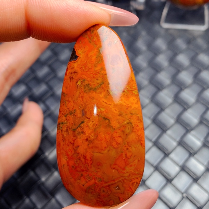 玛瑙/玉髓颈饰未镶嵌张**浩