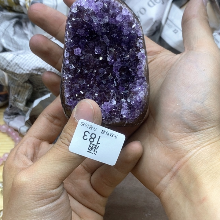 未镶嵌水晶大型摆件（非配饰）
