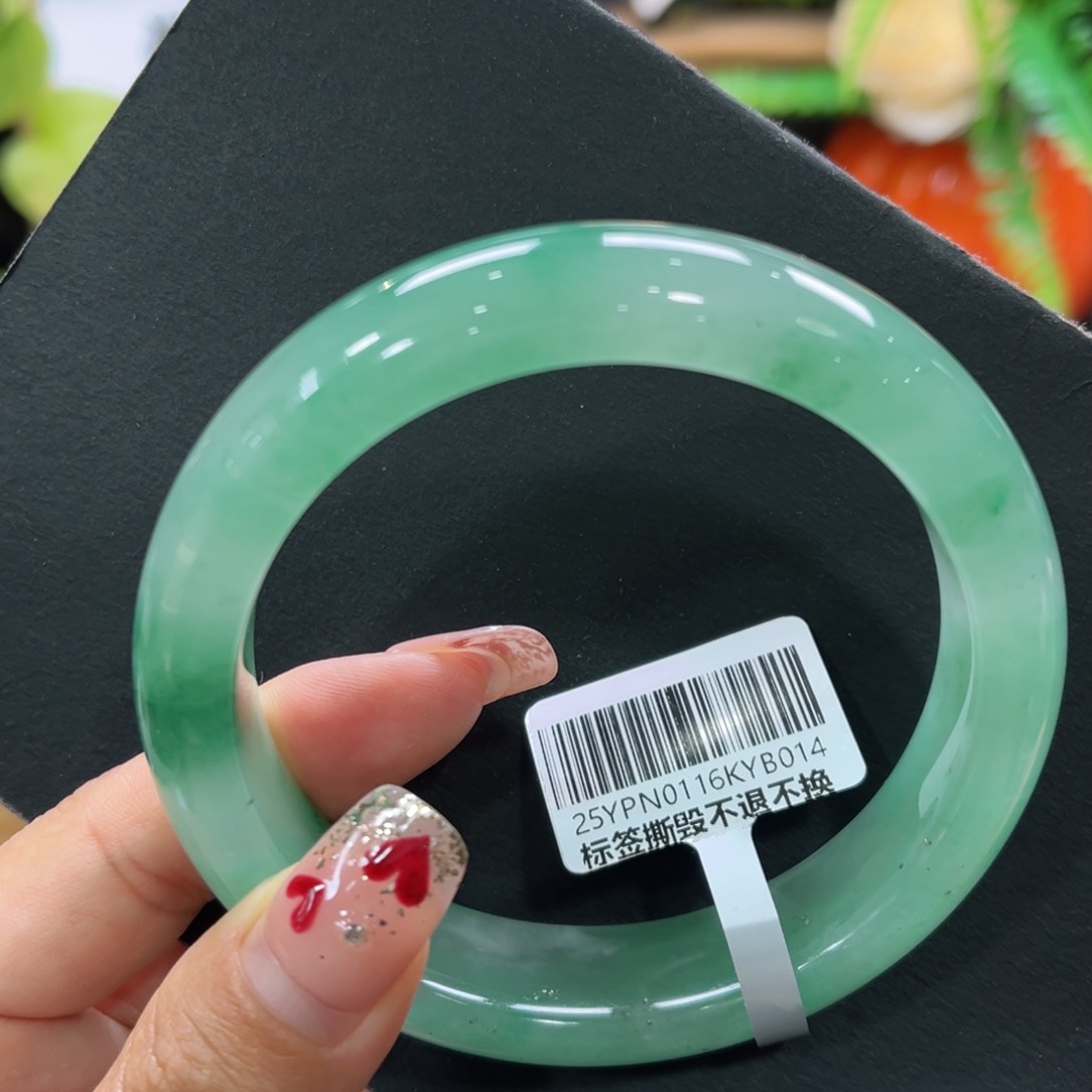 石英质玉手镯未镶嵌➕周周62.8