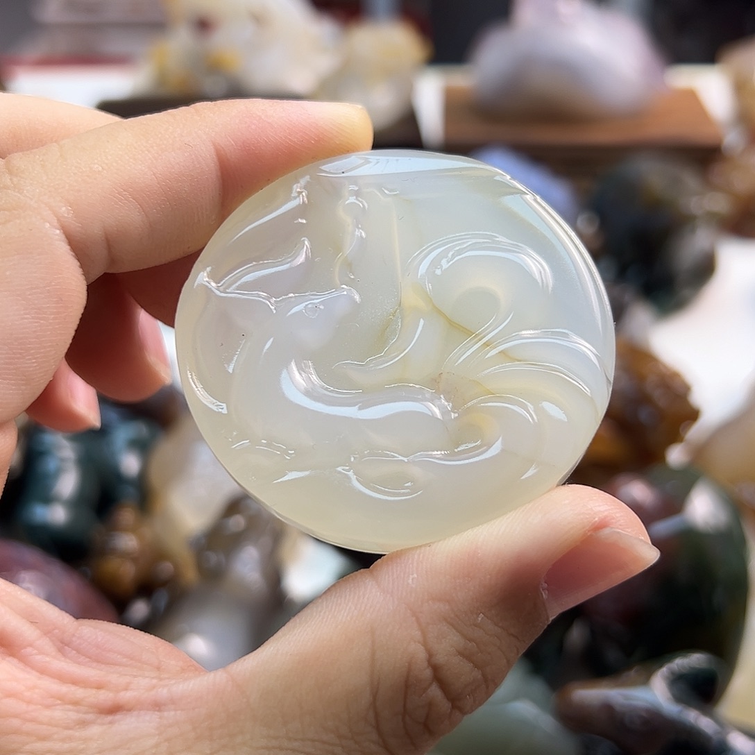 玛瑙/玉髓未镶嵌颈饰