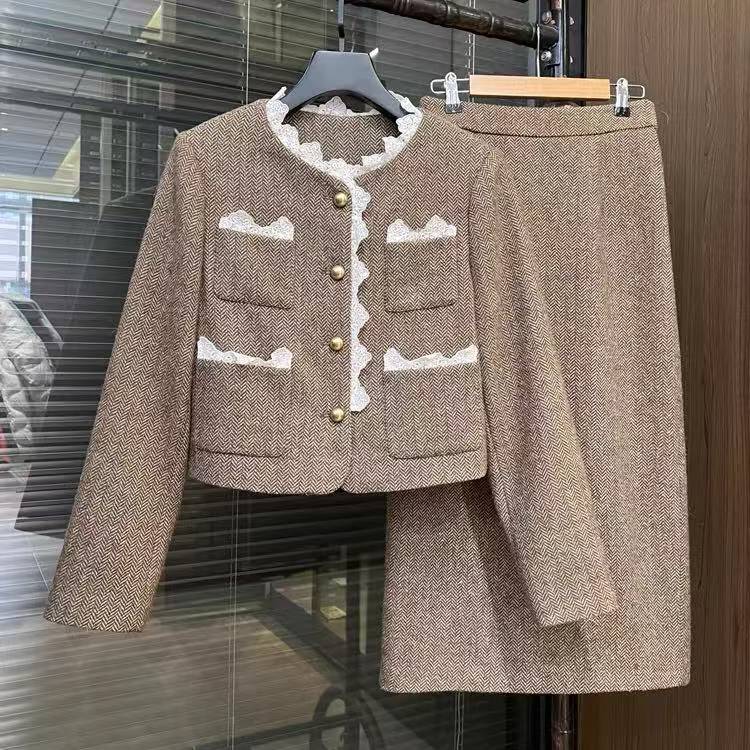 洋气小香风半裙两件套ZBT32725衣长45裙长81（卡码往小拍）