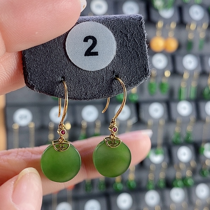 和田玉耳饰18K金镶嵌