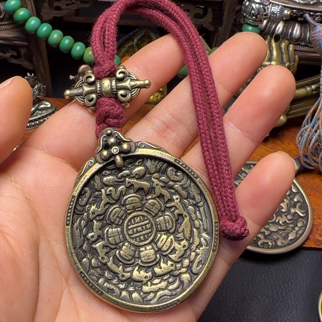 冯***多泥塑藏传牌子……藏传牌子